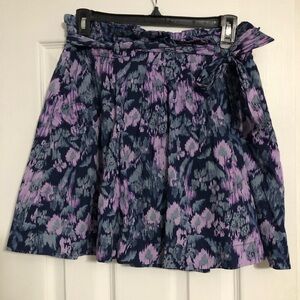 Old navy paper bag ruffle‎ abstract floral skirt women’s size 2 with belt